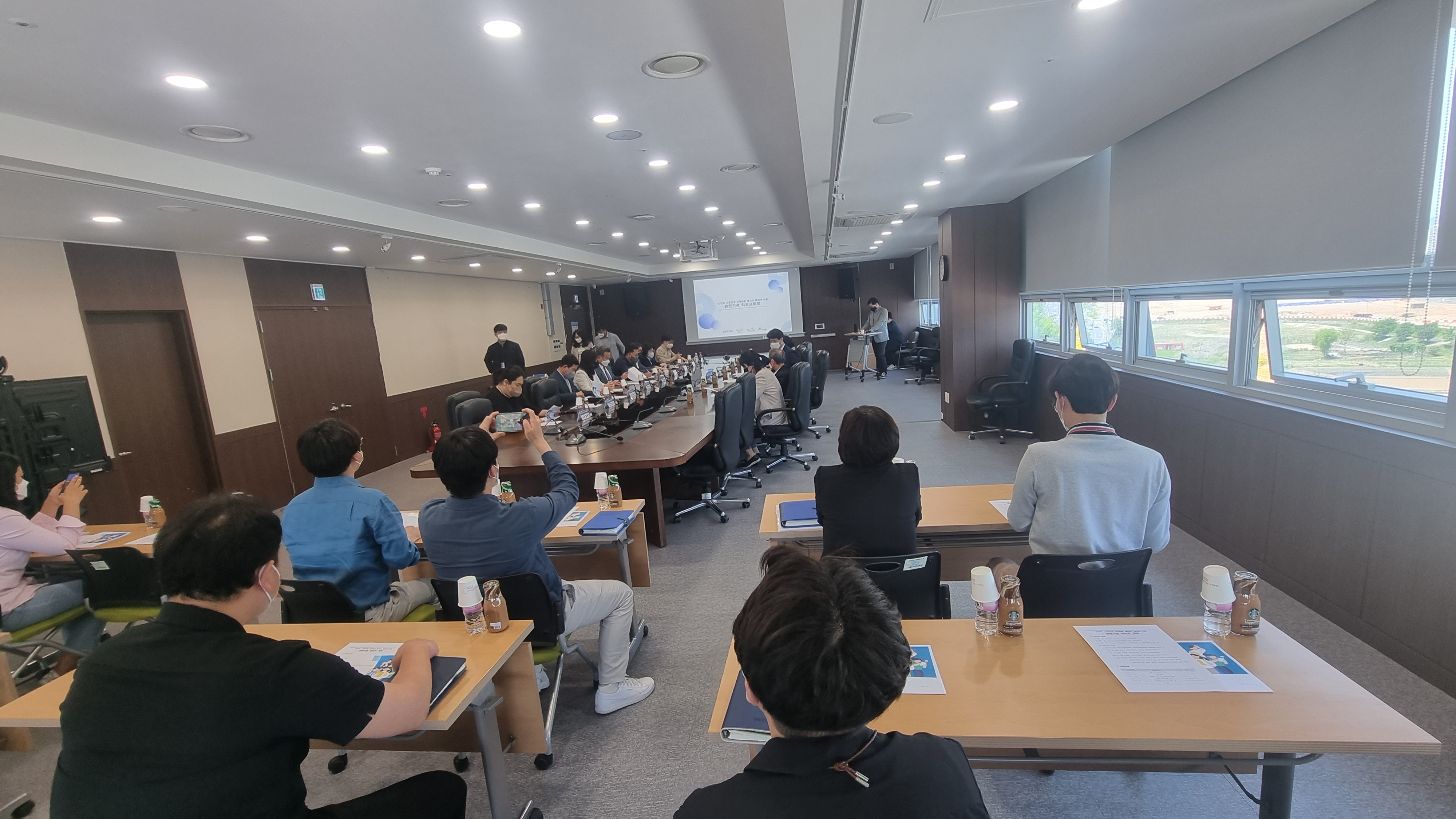 경기도 경원권 섬유 제조업 르네상스를 위한 고용안정 프로젝트